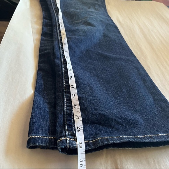 Ariat Real Mid-Rise Blue Boot Cut Jeans with Medium Wash Large Stitching - Picture 13 of 13